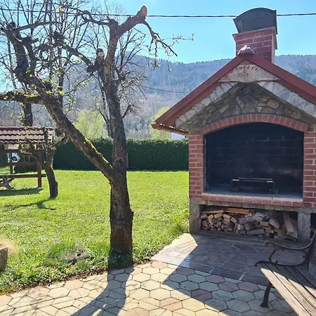 Apartma Pri Klari Appartement